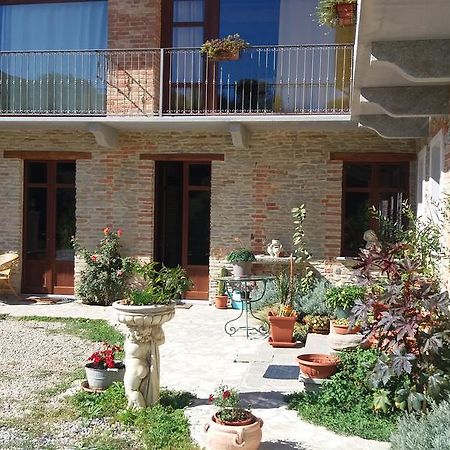Agriturismo Ercolana Neviglie Kültér fotó